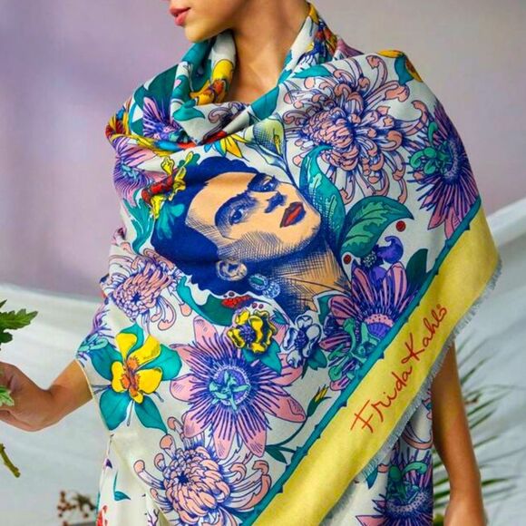 XMAS SALE Iconic Frida Kahlo Large Scarf Shawl - Picture 2 of 8